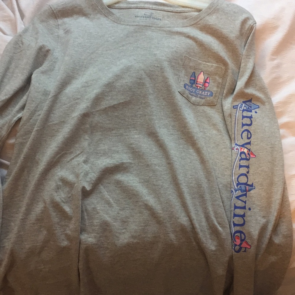 vineyard vine long sleeve shirt